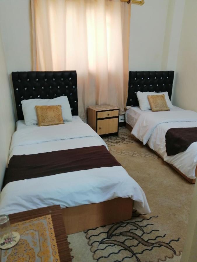 Hamoudah Hotel Амман Екстер'єр фото