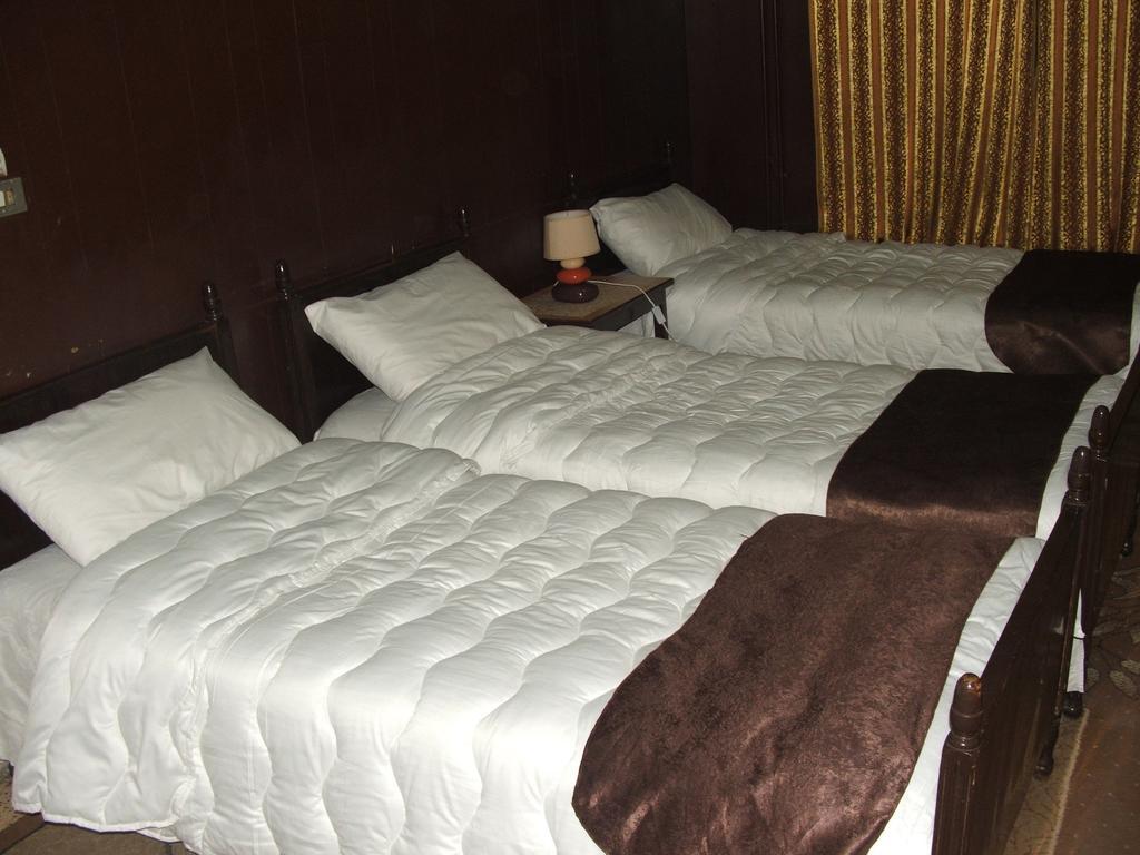 Hamoudah Hotel Амман Екстер'єр фото