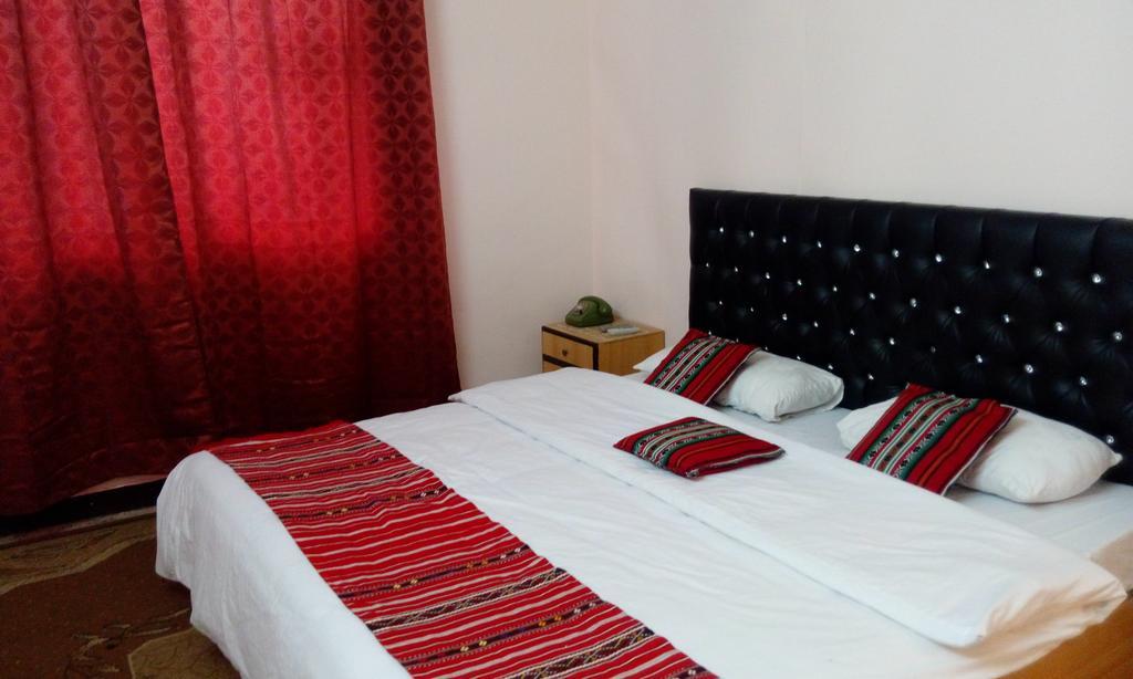 Hamoudah Hotel Амман Екстер'єр фото