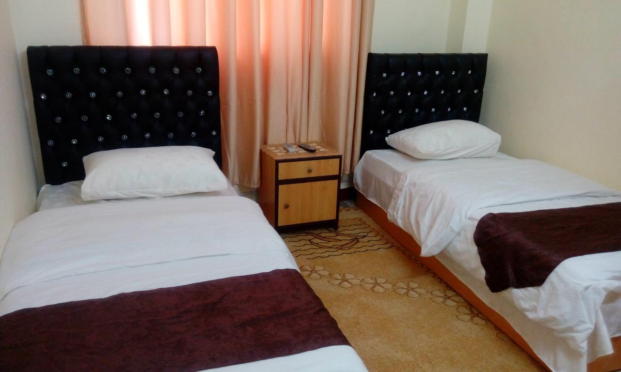 Hamoudah Hotel Амман Екстер'єр фото